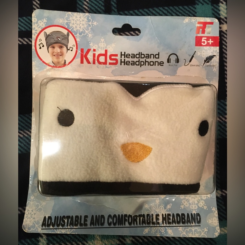 🎶 KIDS penguin Headband Headphone 🎧 🎶🐧.      Everything kids!!!